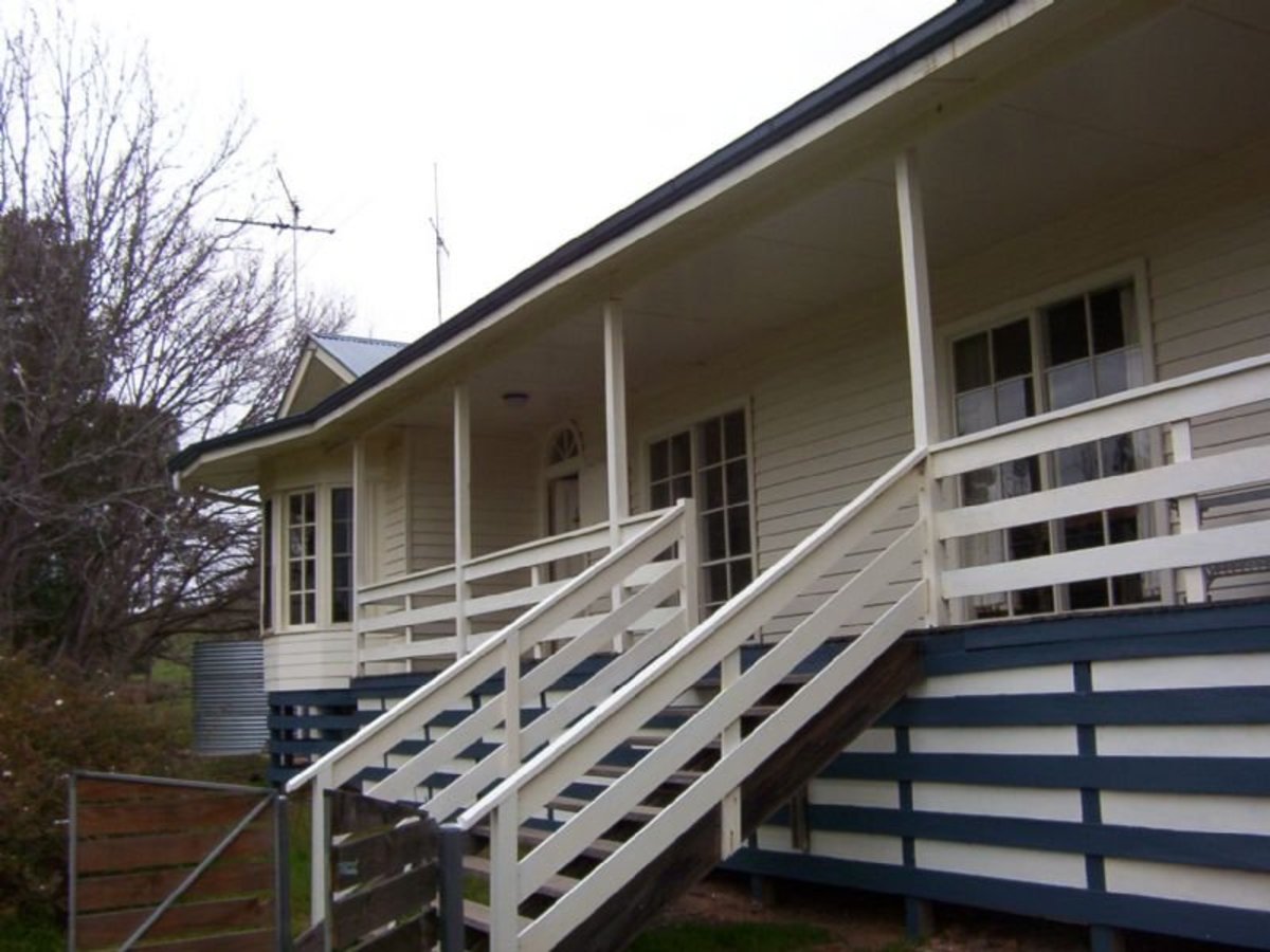 Ruffy Road, Longwood