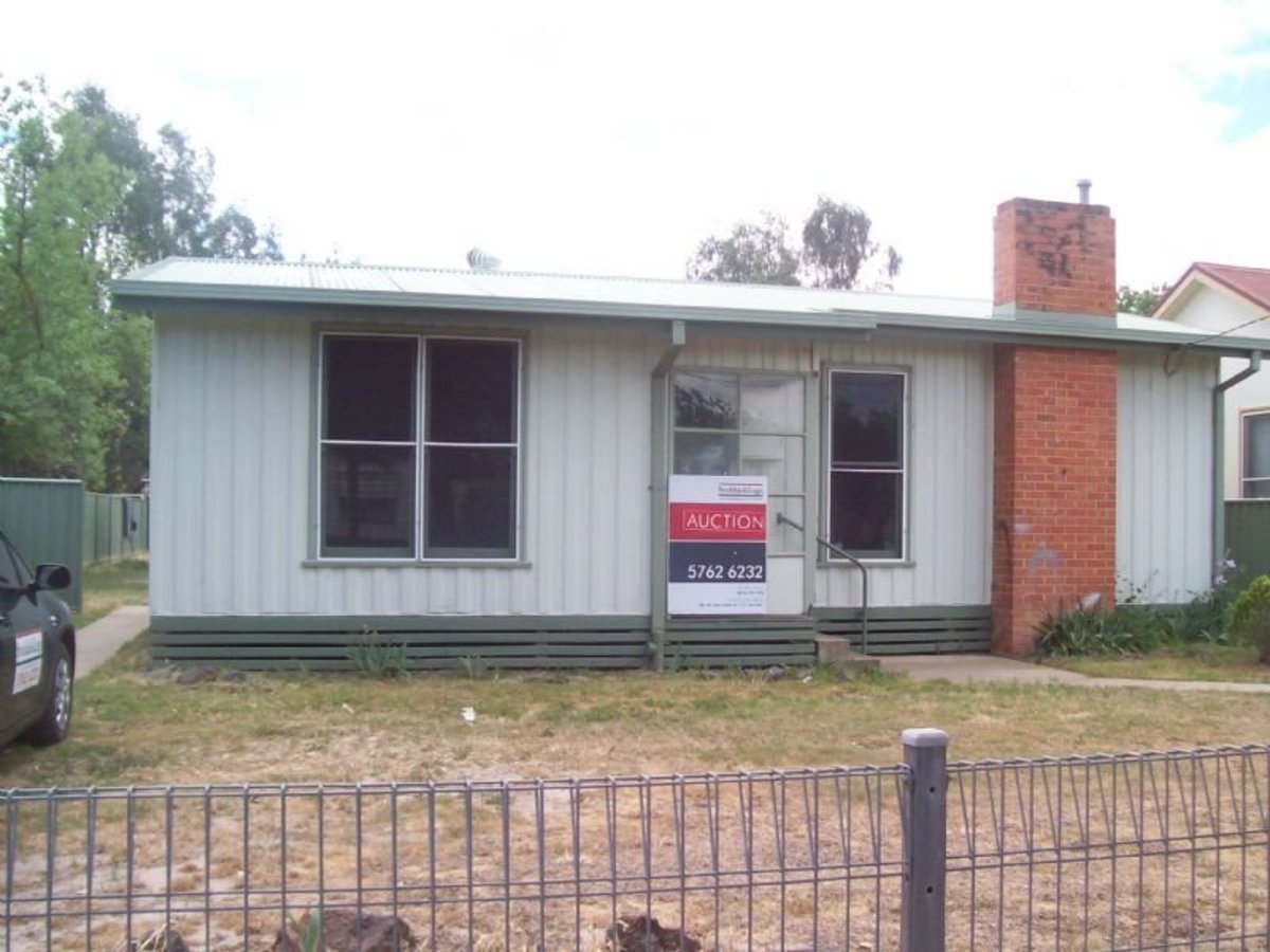4 Russell, Benalla