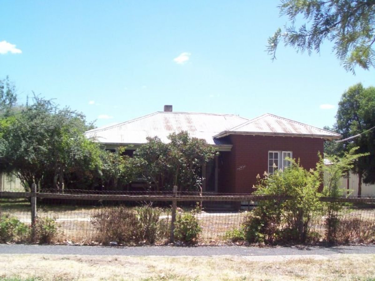 20 Deas Street, Benalla