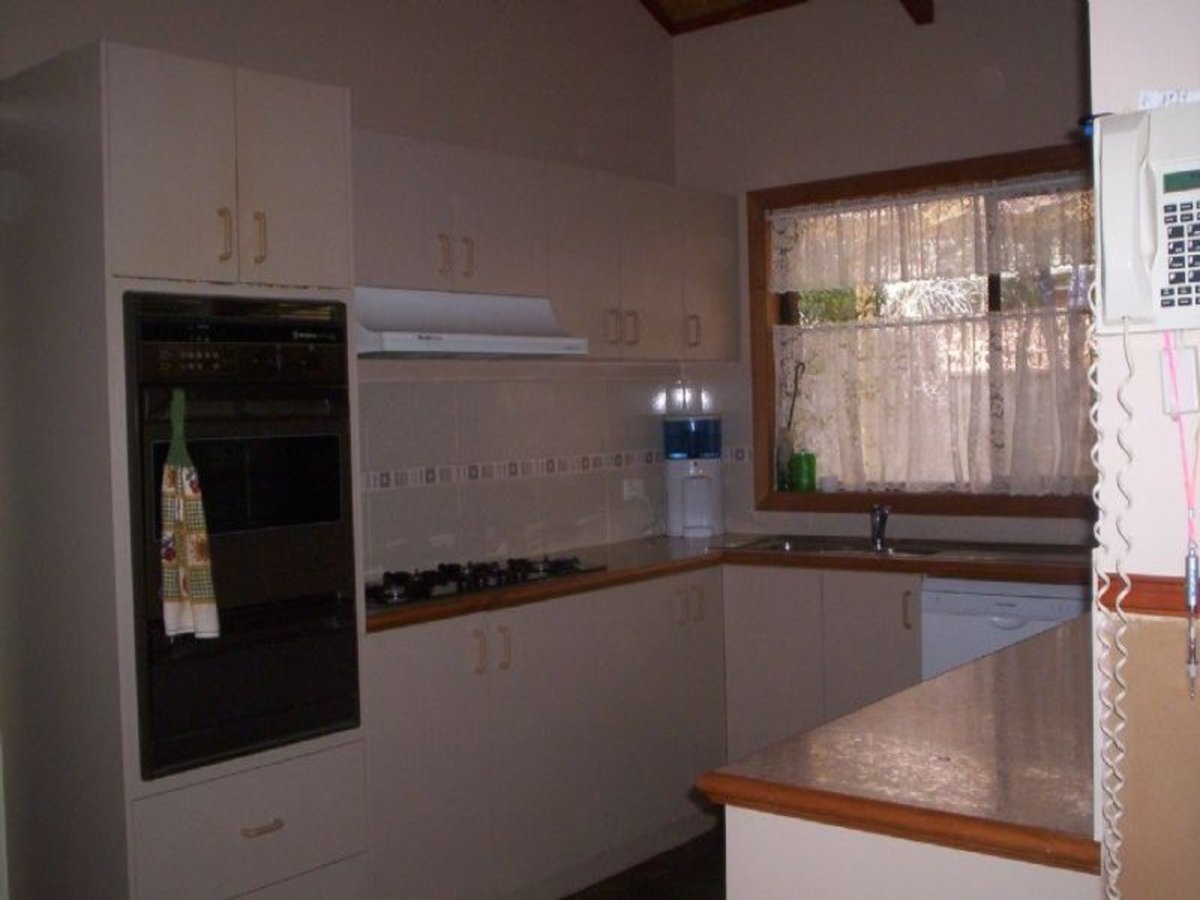 24 Kurrajong Court, Benalla