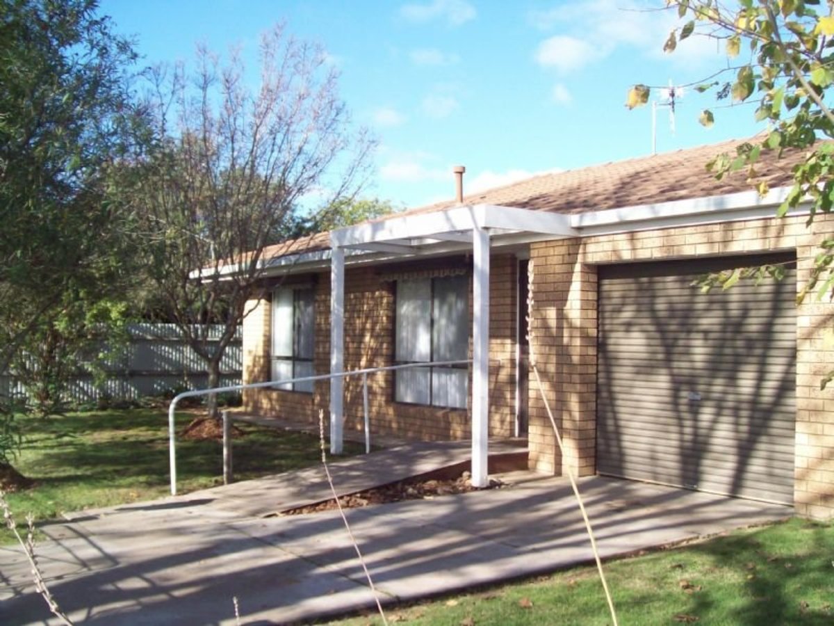 54 Benalla Street, Benalla