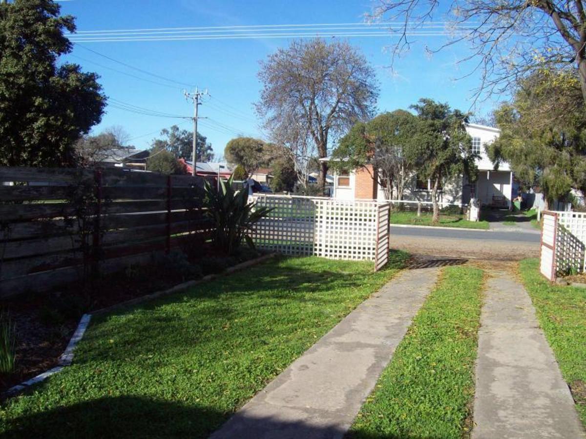 53 Roe Street, Benalla
