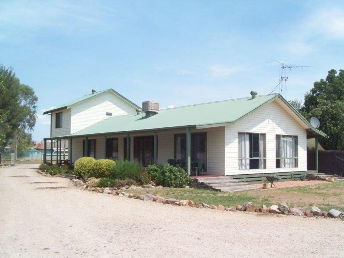 5 Chiswell Court, Benalla