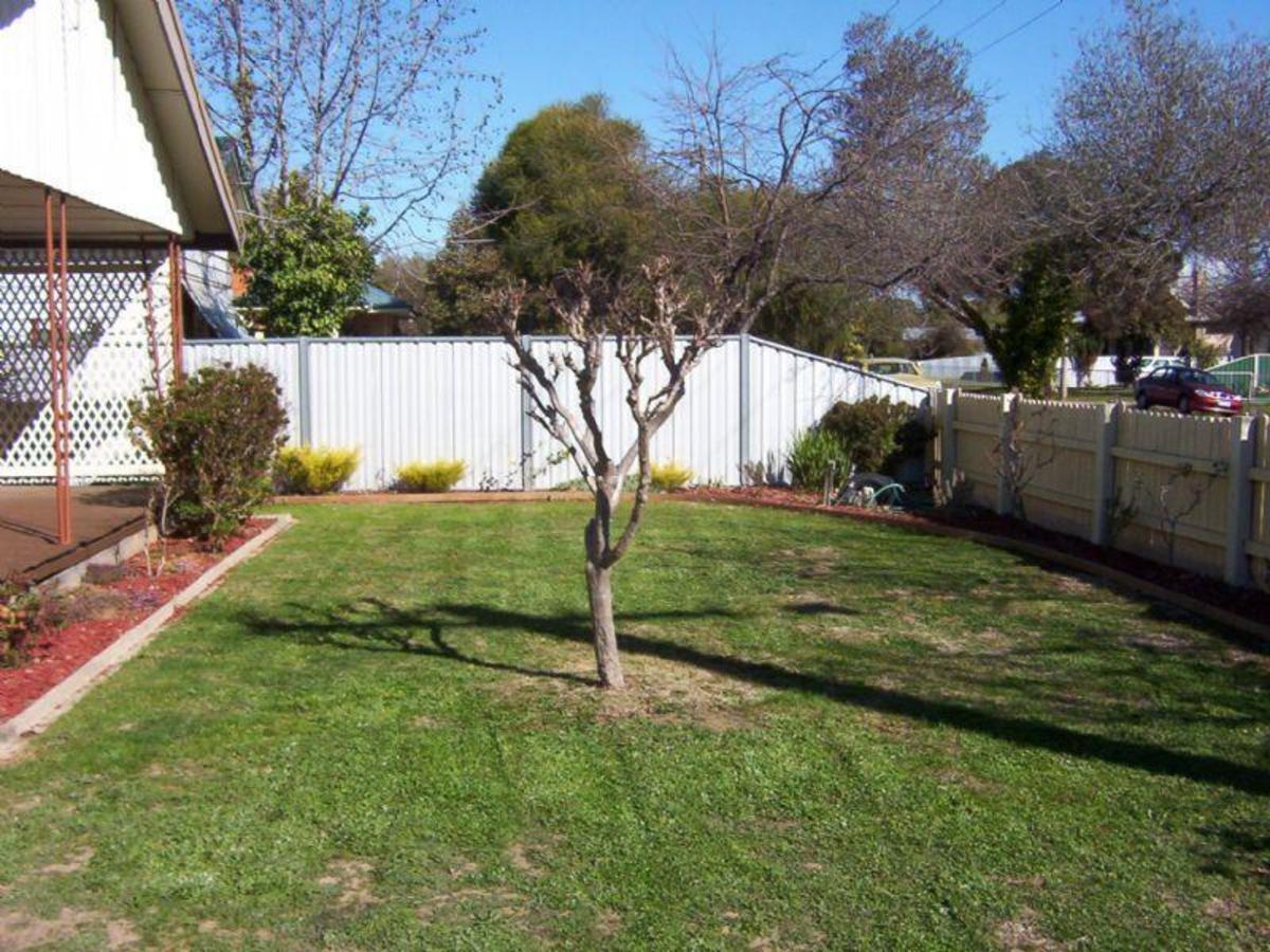 3 Tomkins Parade, Benalla