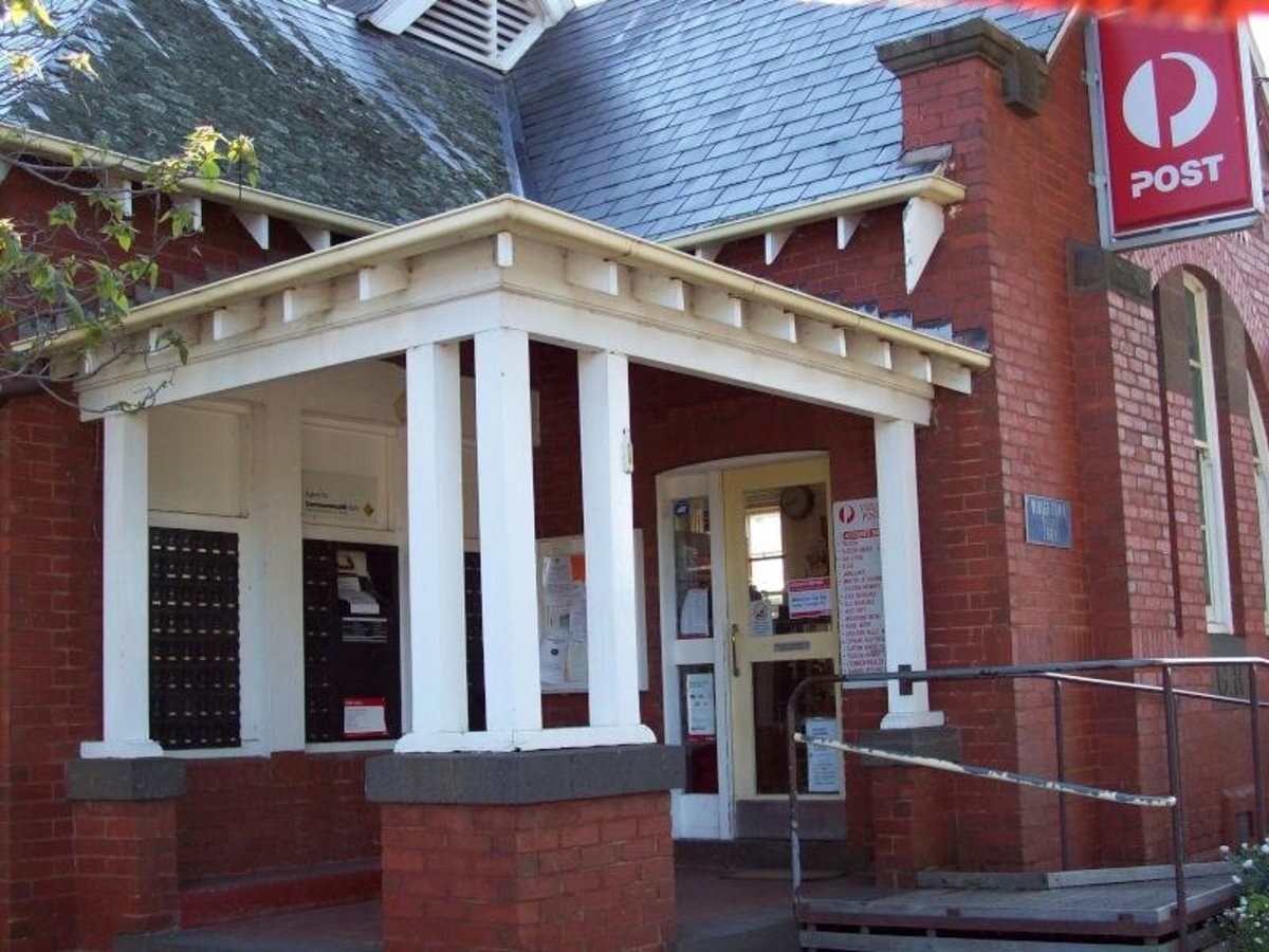 27 Cowslip Street, Violet Town