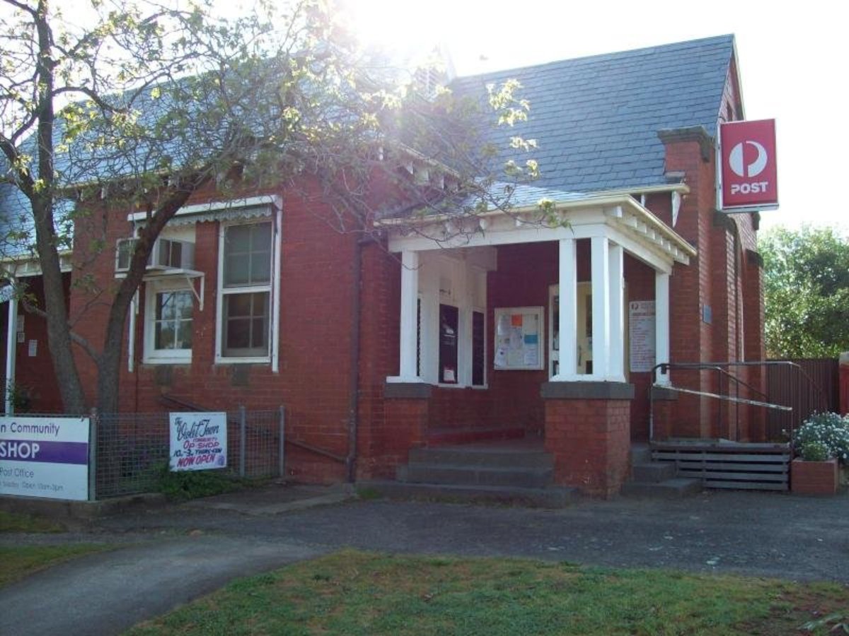 27 Cowslip Street, Violet Town