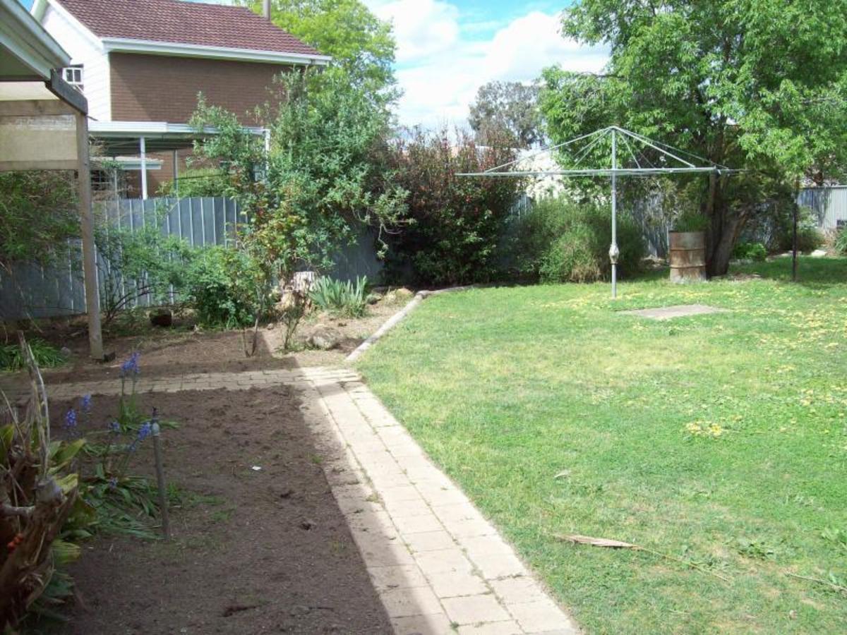 27 Helms Court, Benalla