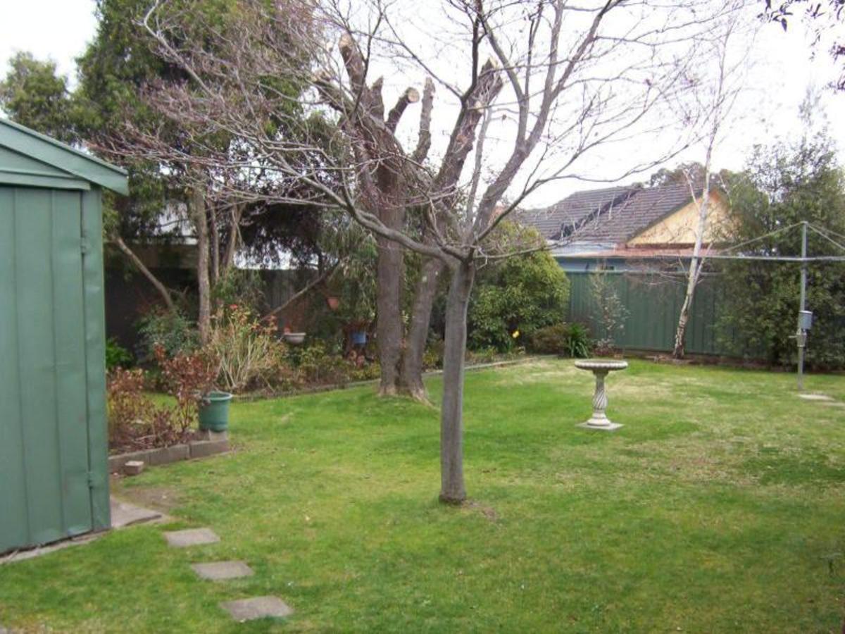 2 / 14 Charles Street, Benalla