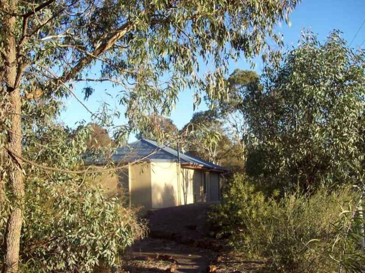 10 Baird Street, Violet Town