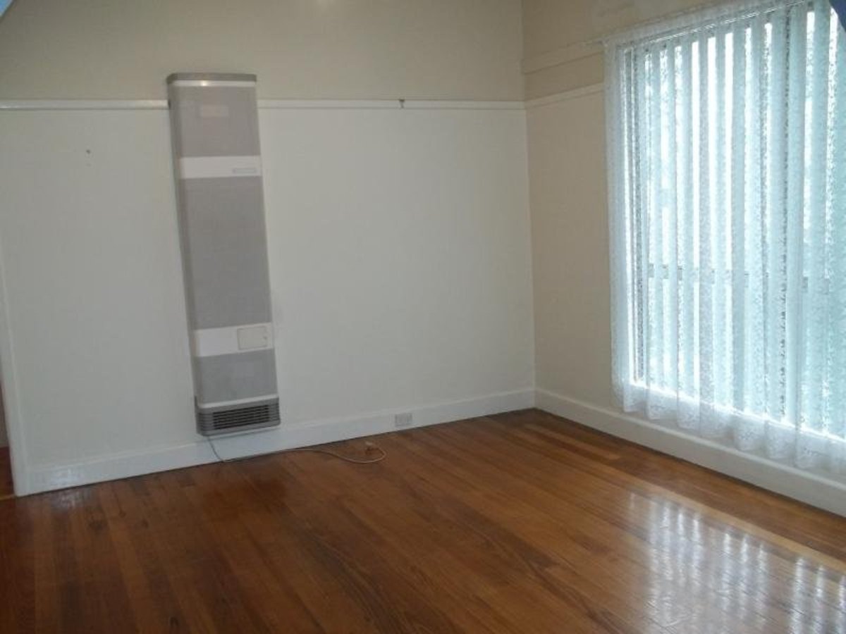 19 Commercial Road, Benalla