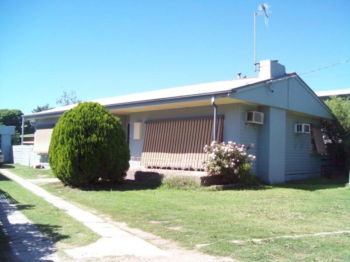 11 Clarke Street, Benalla