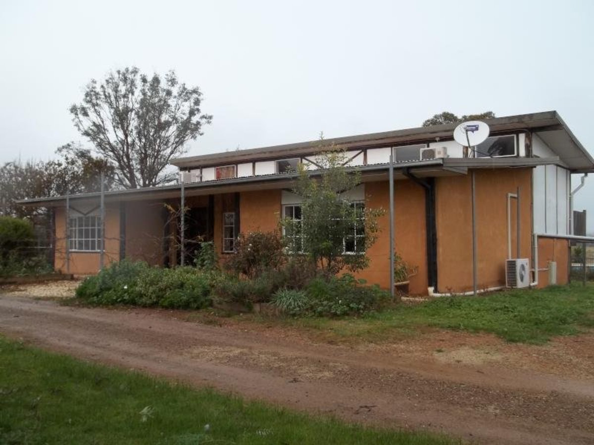 679 Winton-Lurg Road, Lurg