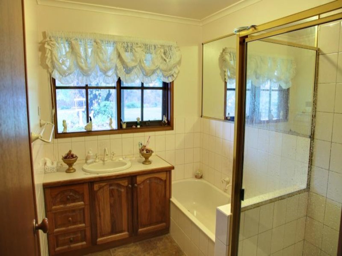 57 Lone Pine Road, Violet Town