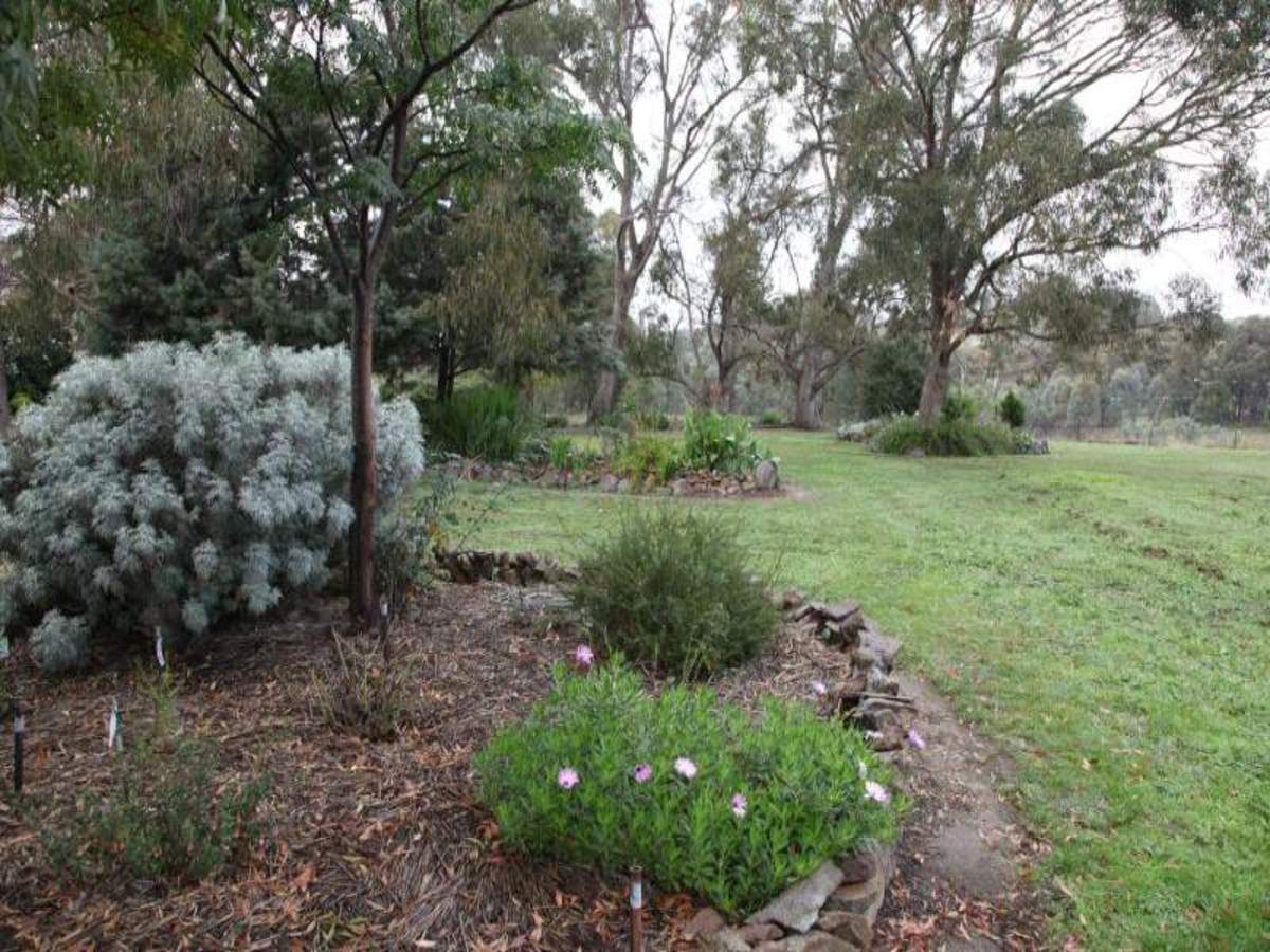 57 Lone Pine Road, Violet Town
