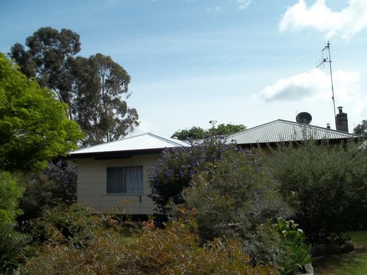 67 Hurt Street, Violet Town