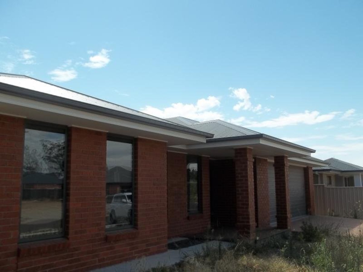 12 Trewin Street, Benalla