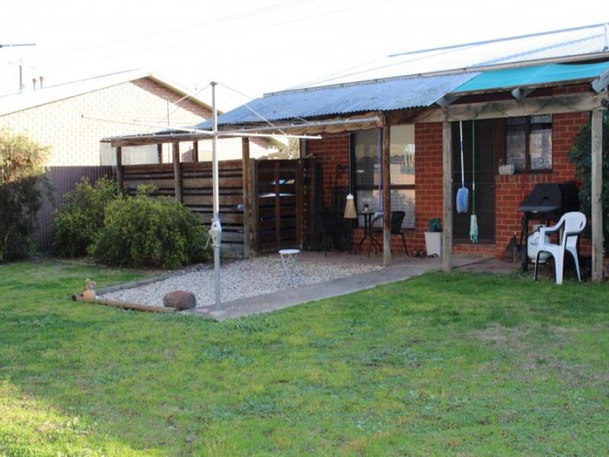 102 Faithfull Street, Benalla