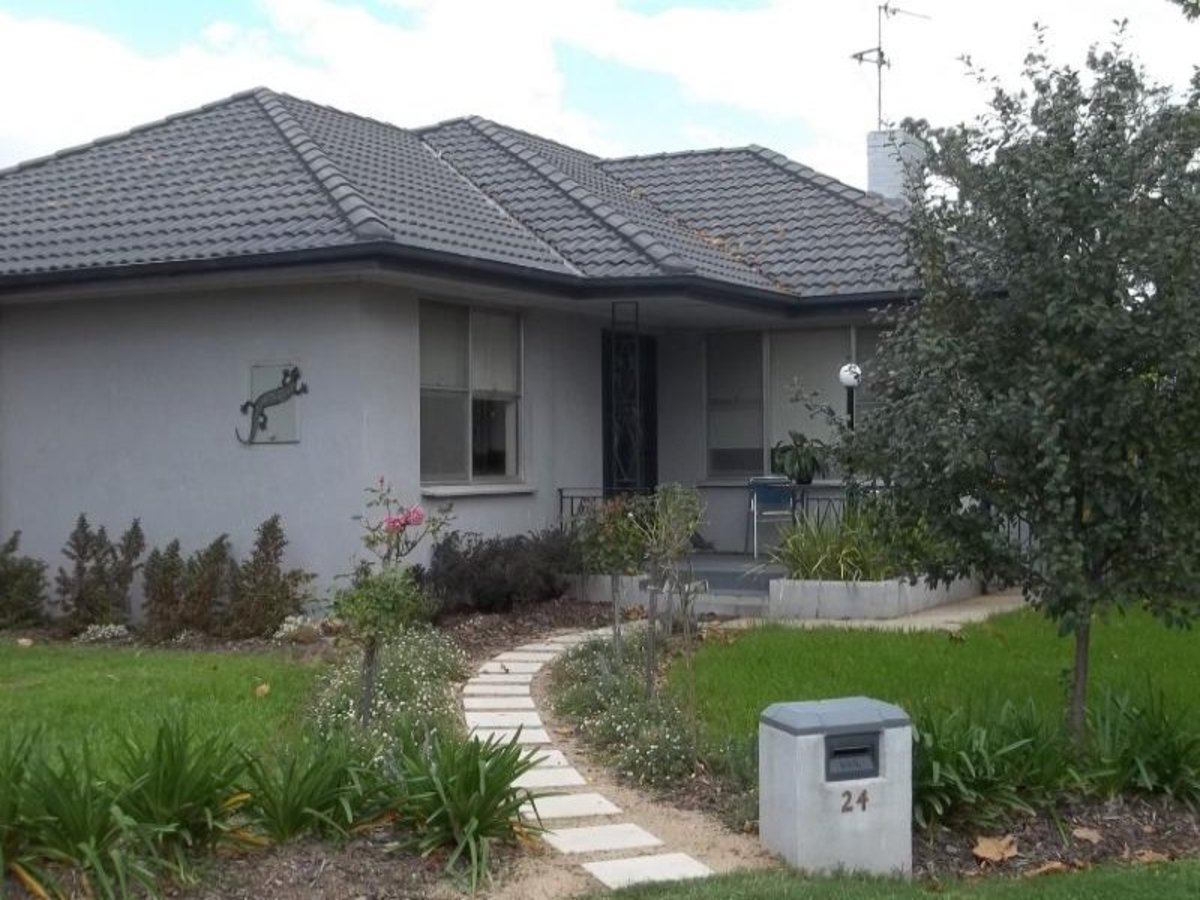 24 Margaret Street, Benalla