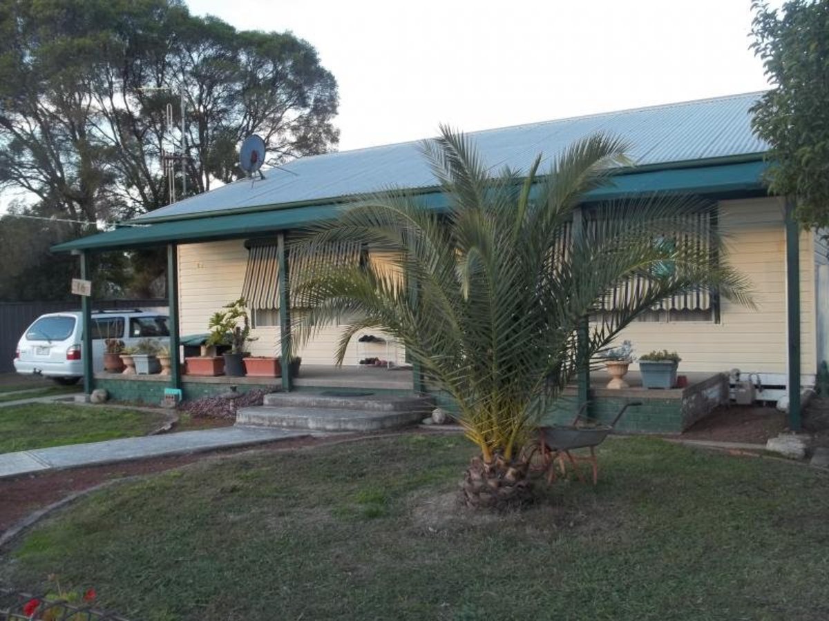 16 Holloway Street, Benalla