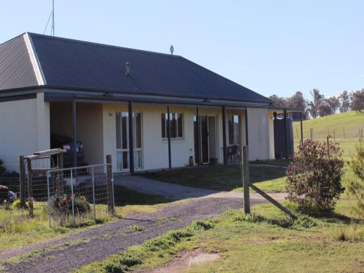 681 Lake Mokoan Road, Chesney Vale