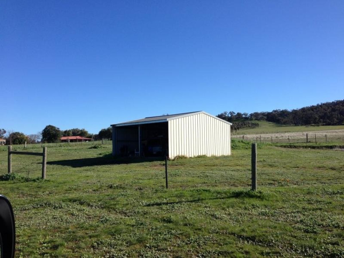 681 Lake Mokoan Road, Chesney Vale