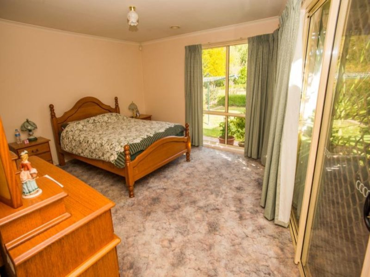 28 Noarana Drive, Benalla