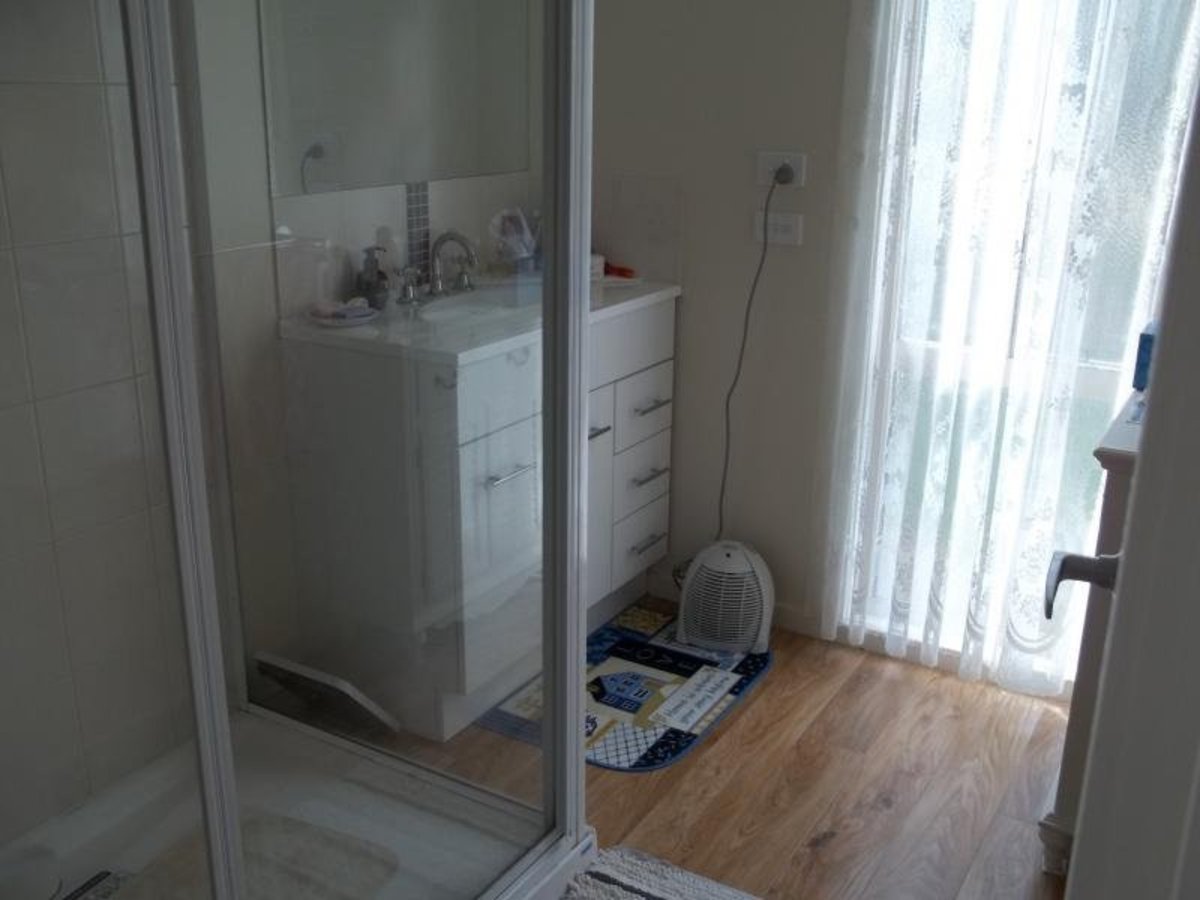 2 Connoly Street, Violet Town