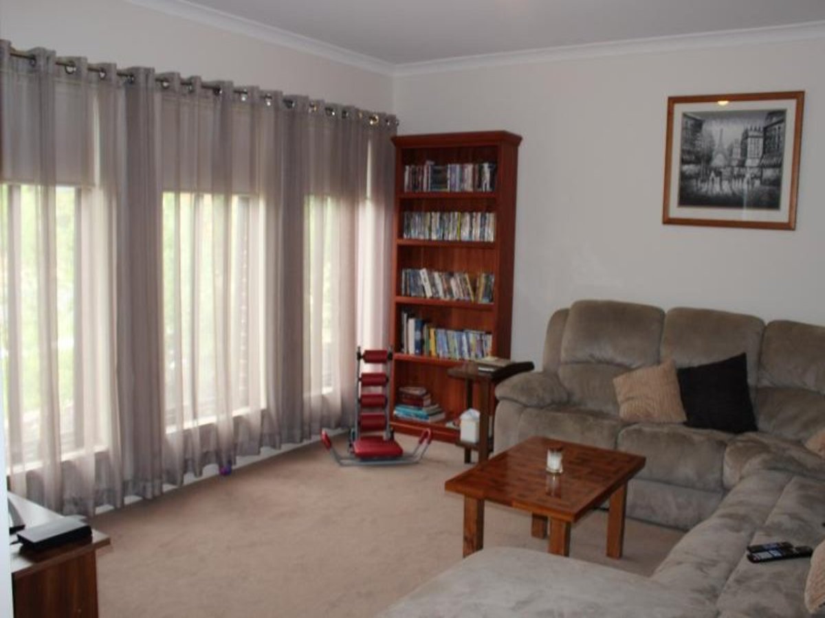 8 McNulty Drive, Benalla