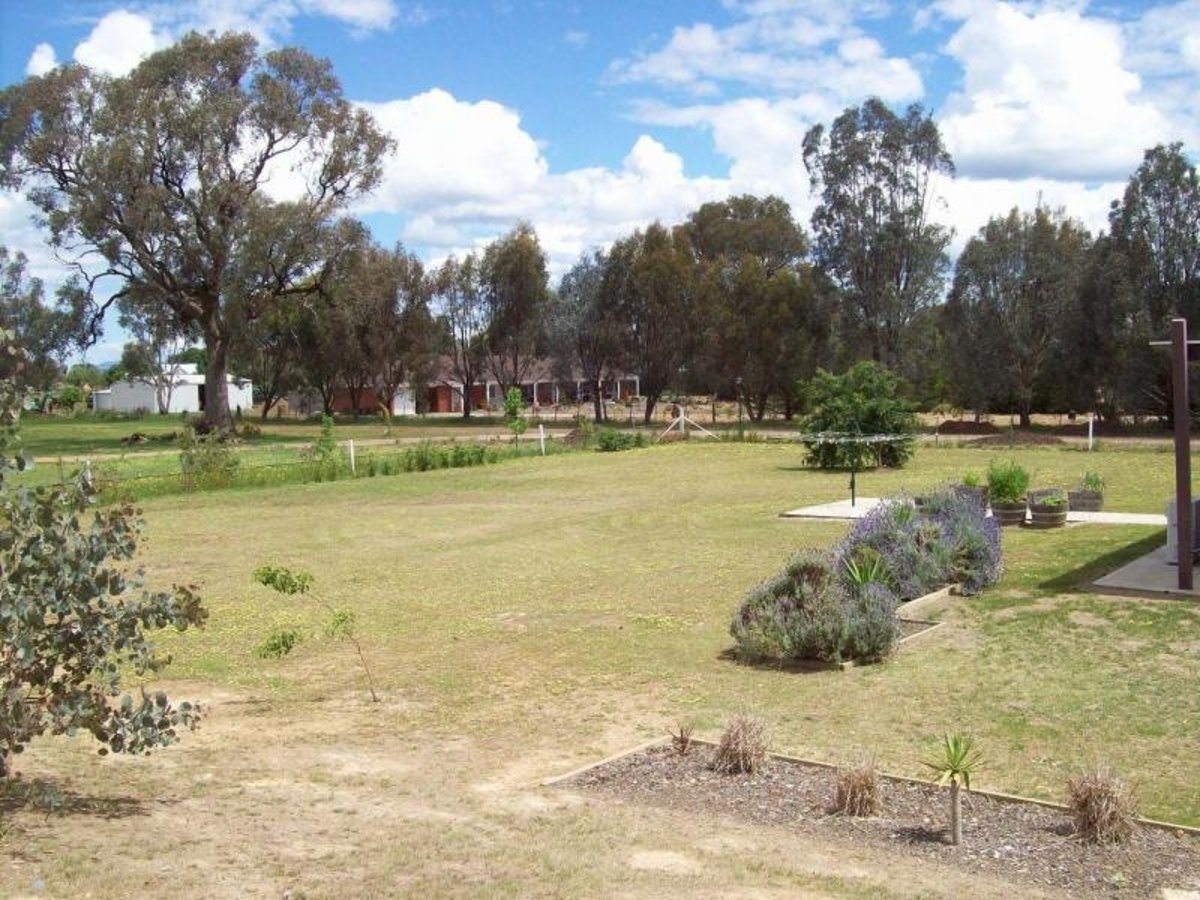 50 Murrays Road, Benalla