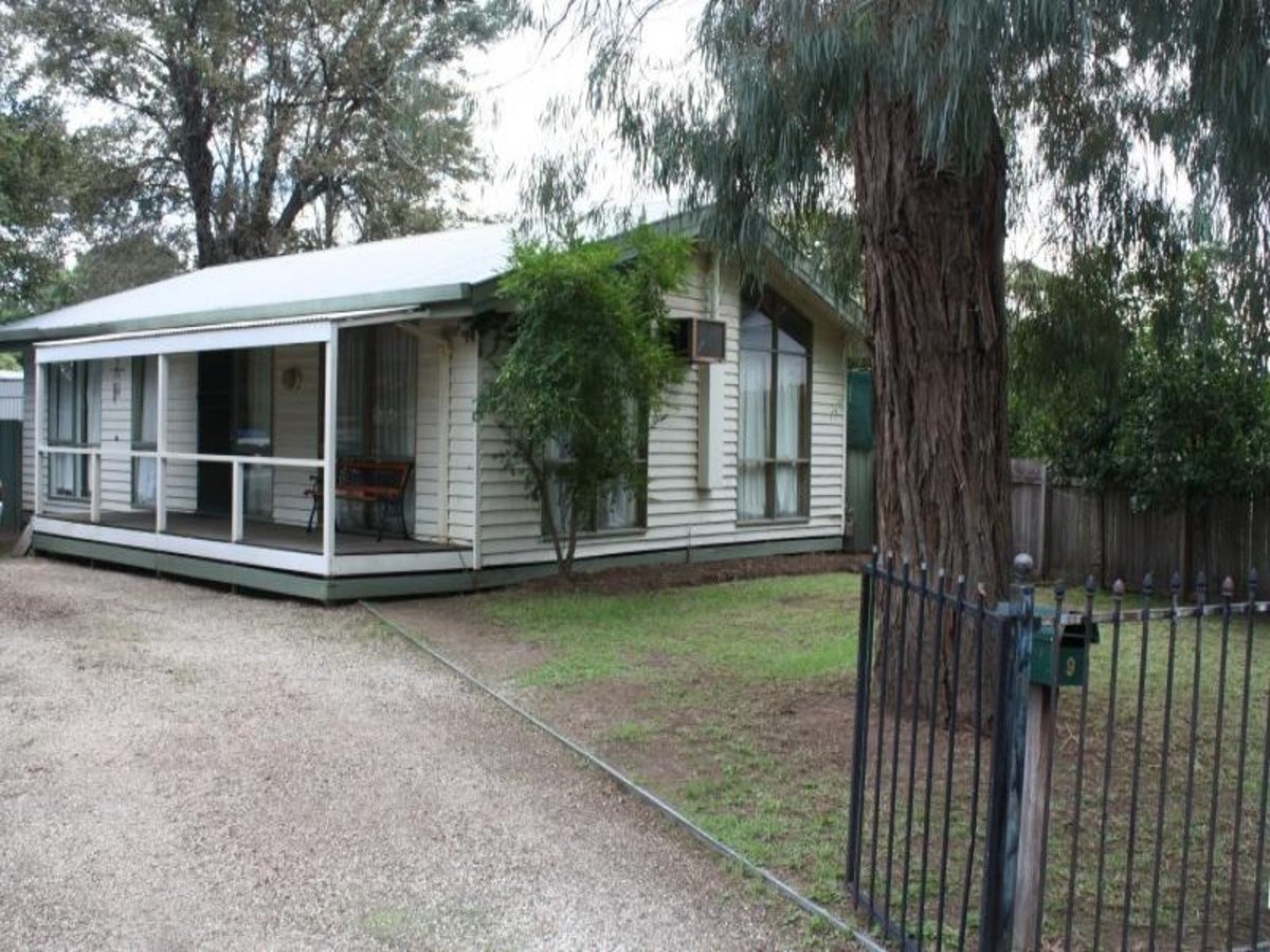 9 Gillies Street, Benalla