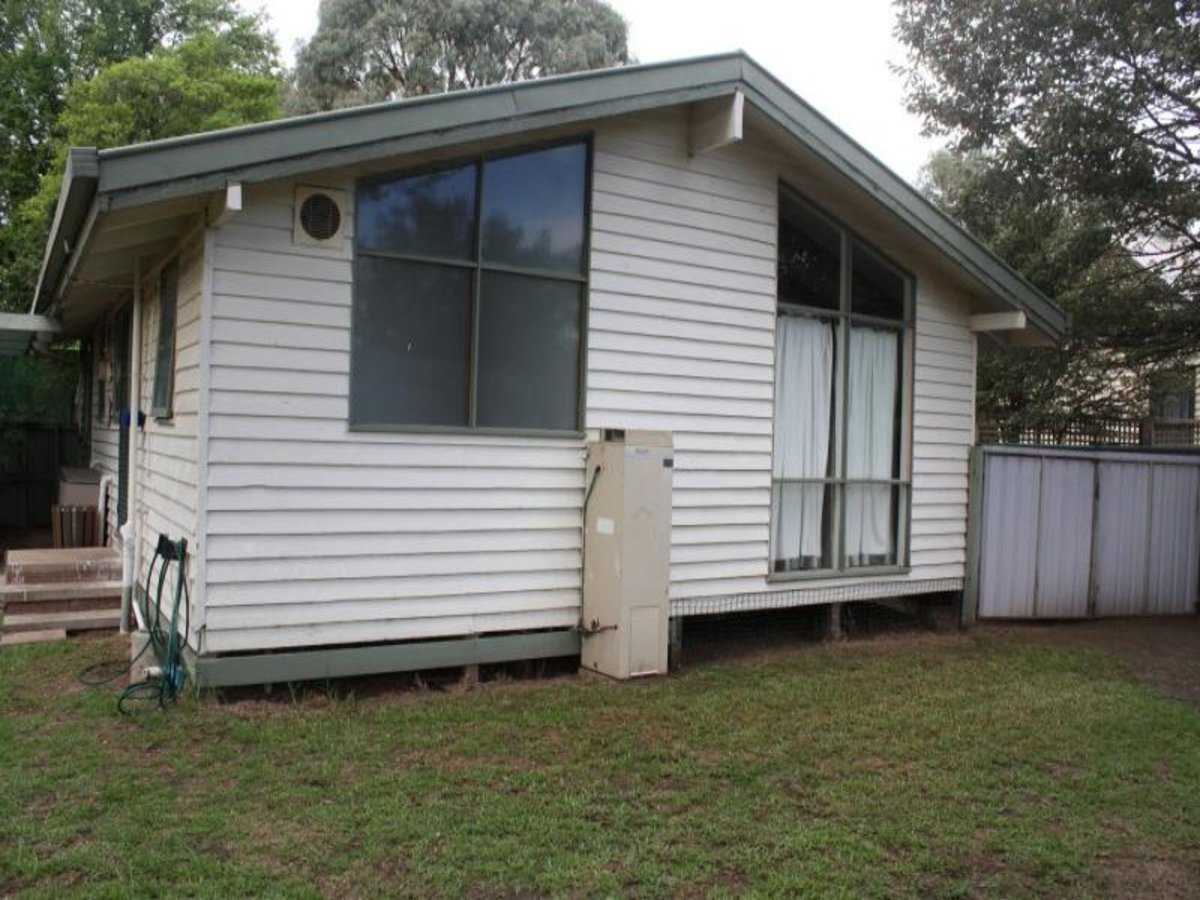9 Gillies Street, Benalla