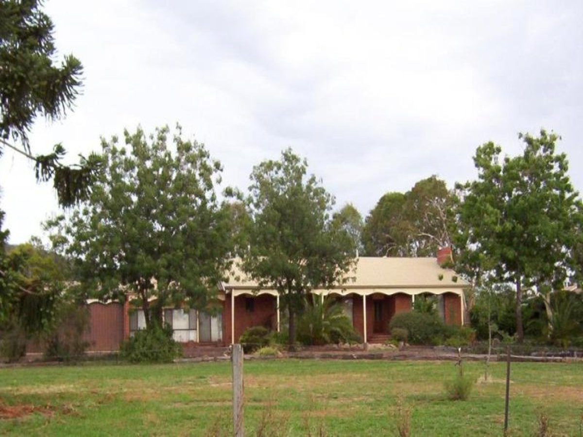 641 Lake Mokoan Road, Chesney Vale