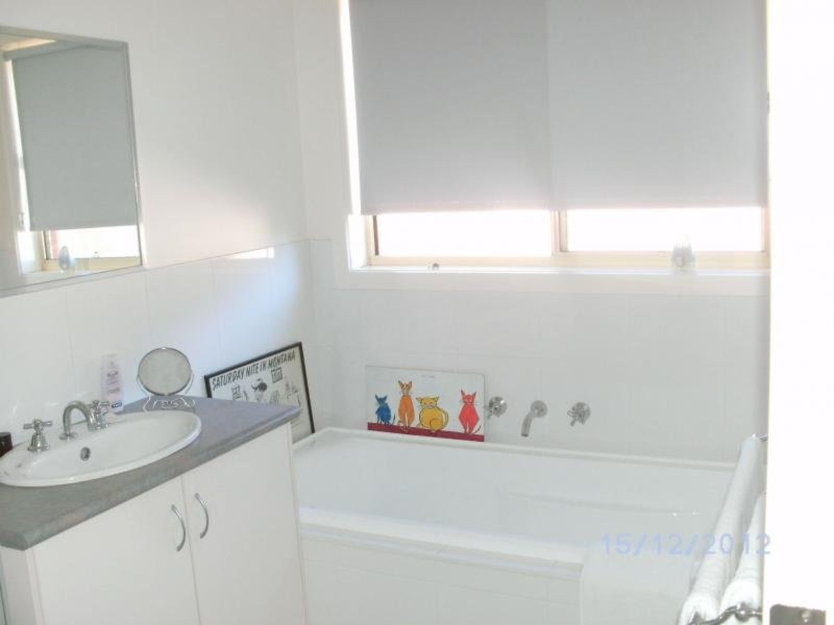 2 / 47 Witt Street, Benalla