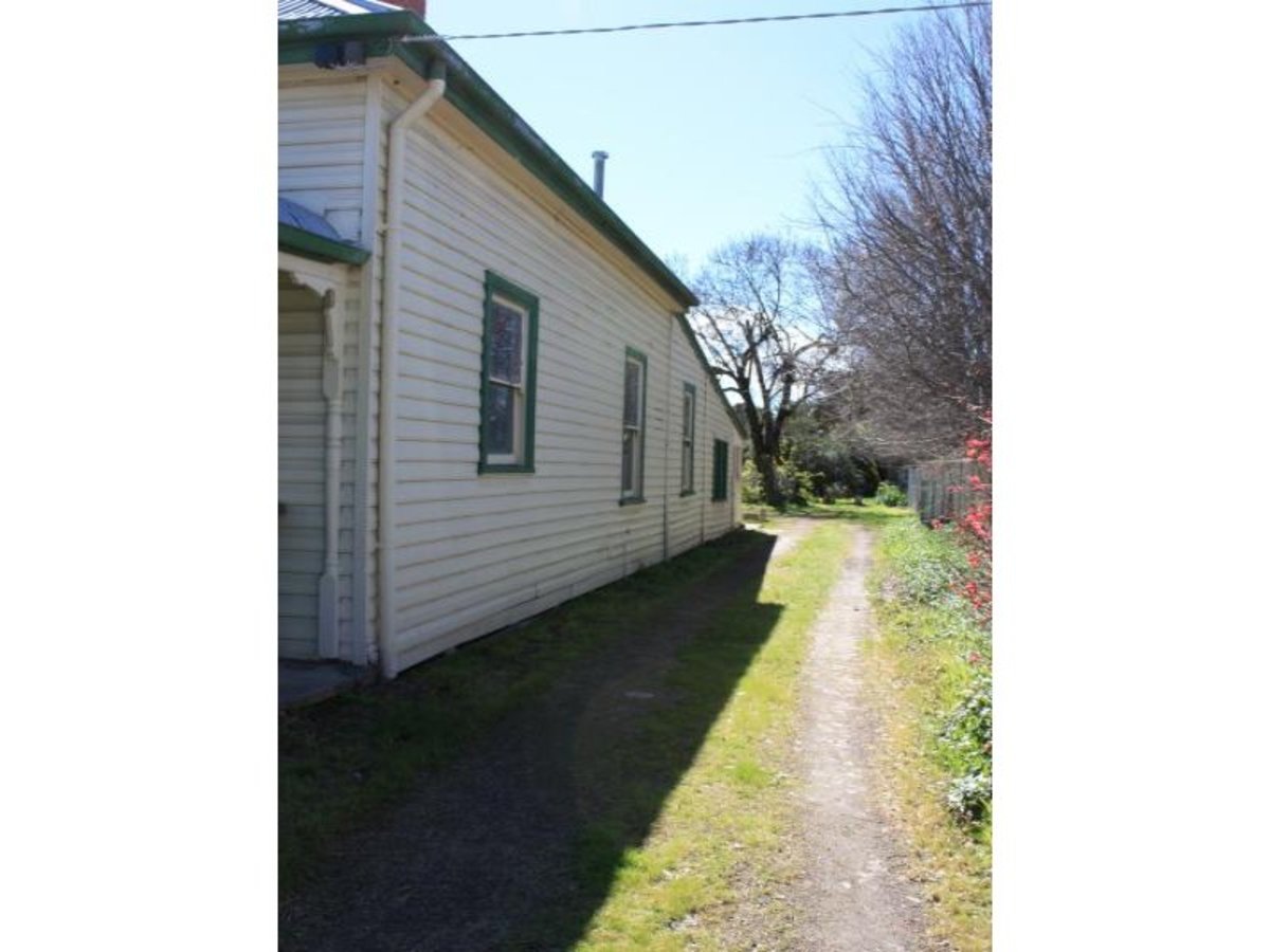 25 Hannah Street, Benalla