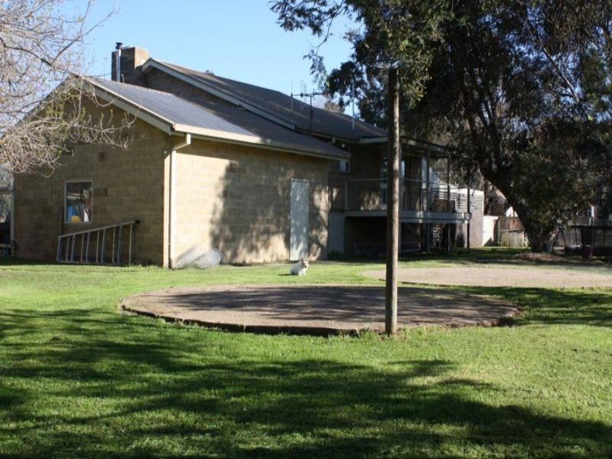 27 Moore Street, Baddaginnie