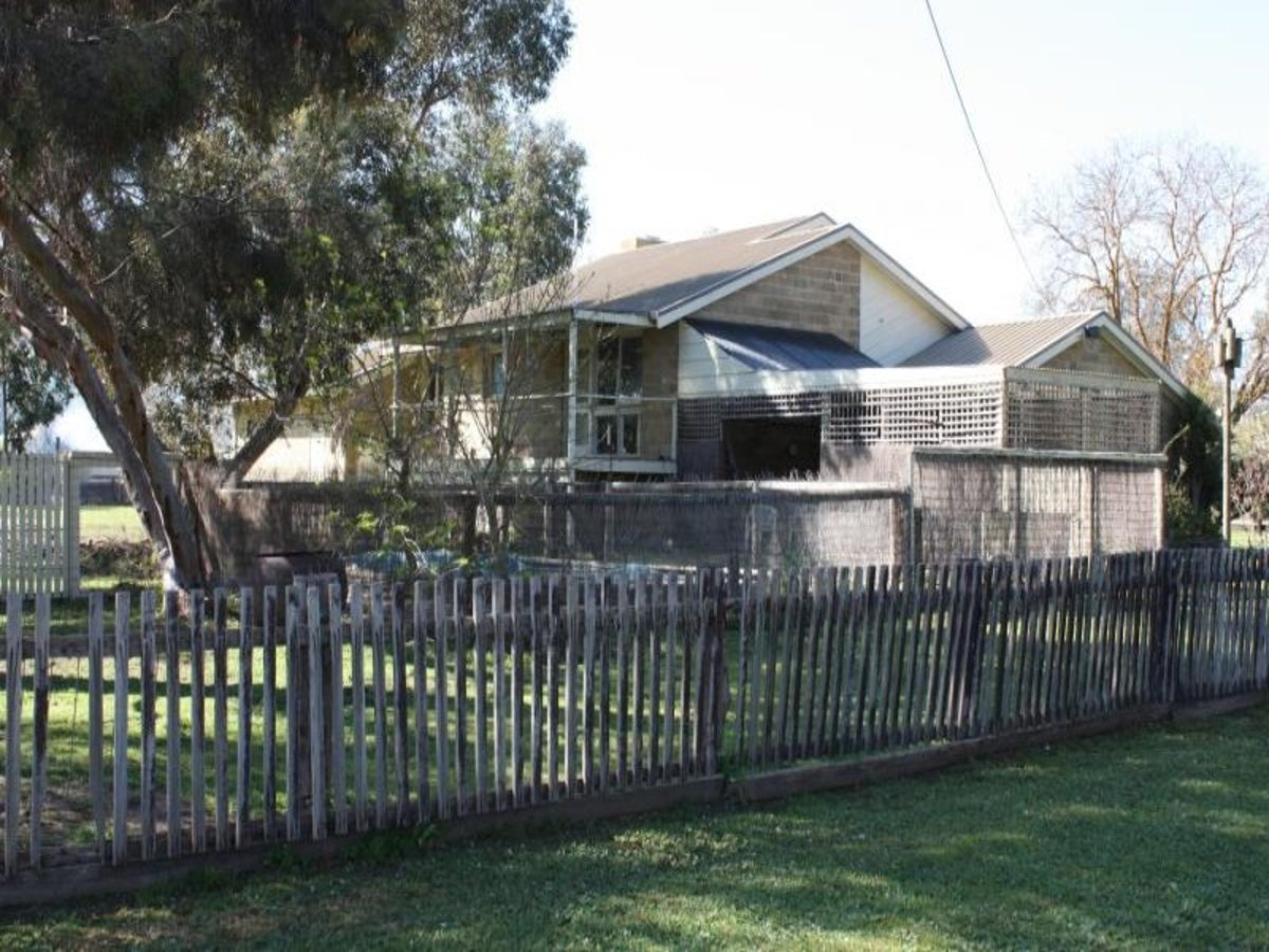 27 Moore Street, Baddaginnie