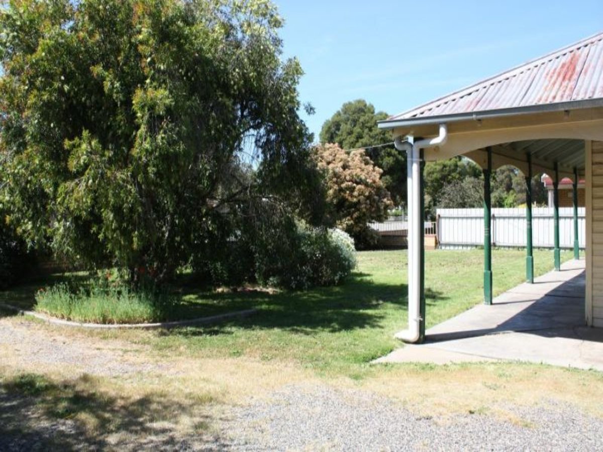 44 Thomas Street, Benalla