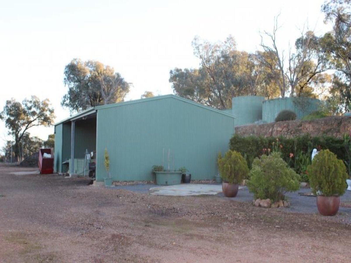 428 Goorambat Road, Benalla