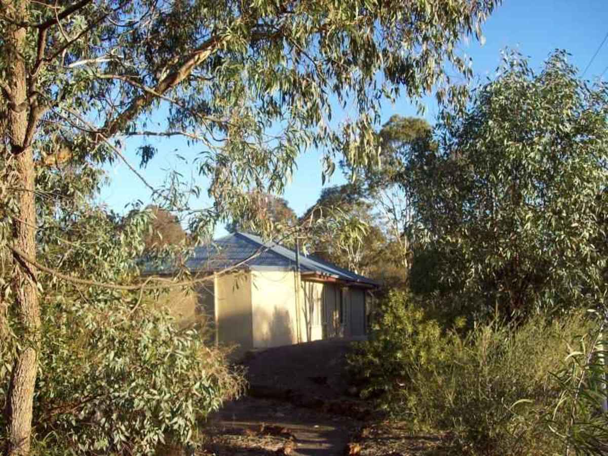 10 Baird Street, Violet Town