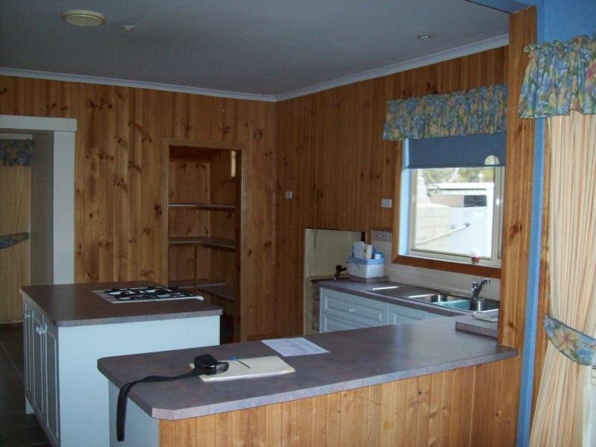 10 Baird Street, Violet Town