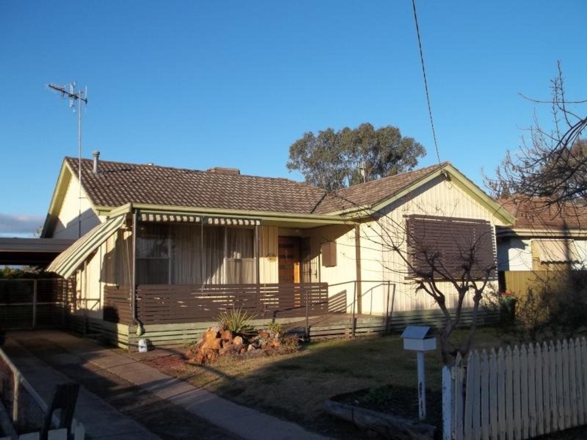 4 William Street, Benalla