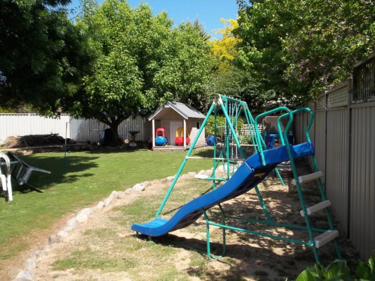 16 Exton Crescent, Benalla