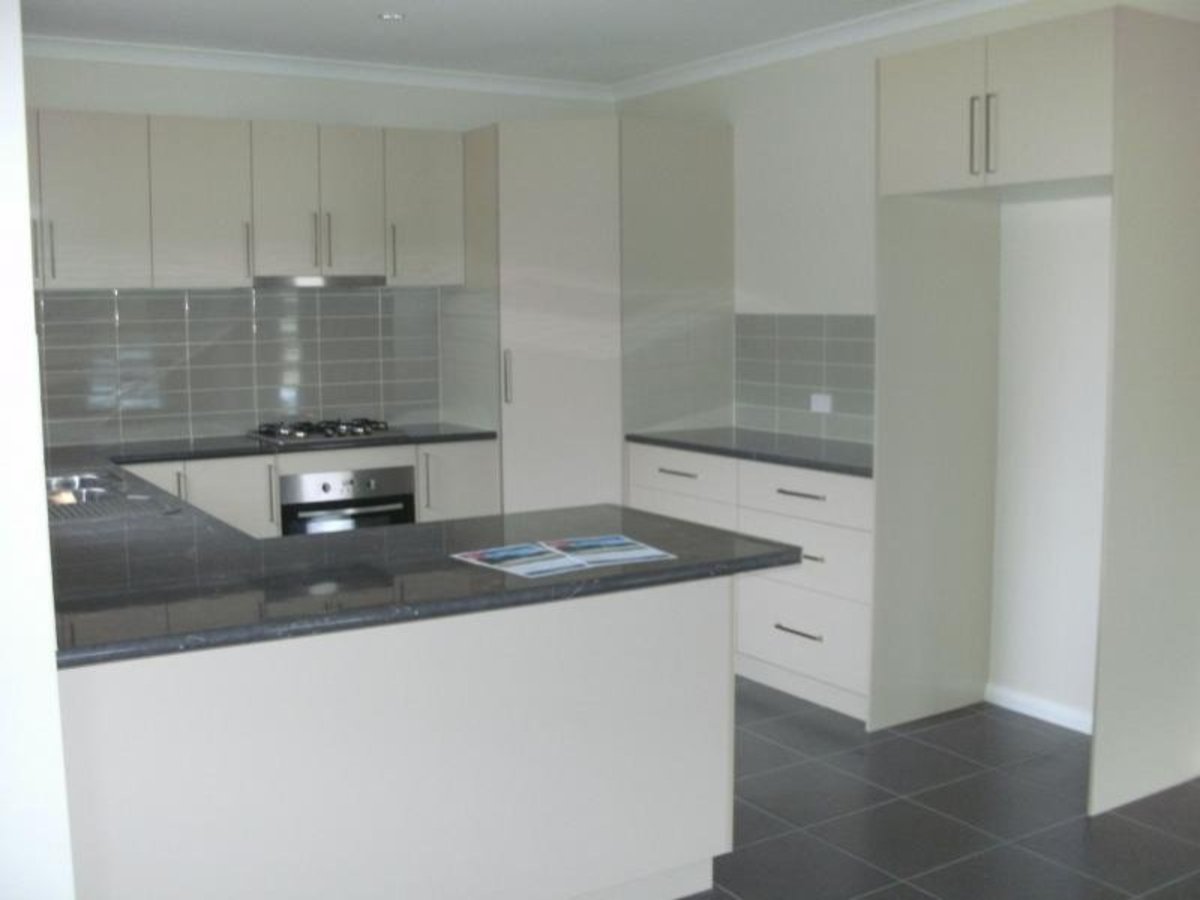 2 / 14 Fraser Street, Benalla