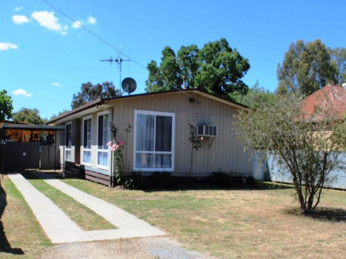 14 Kent Street, Benalla