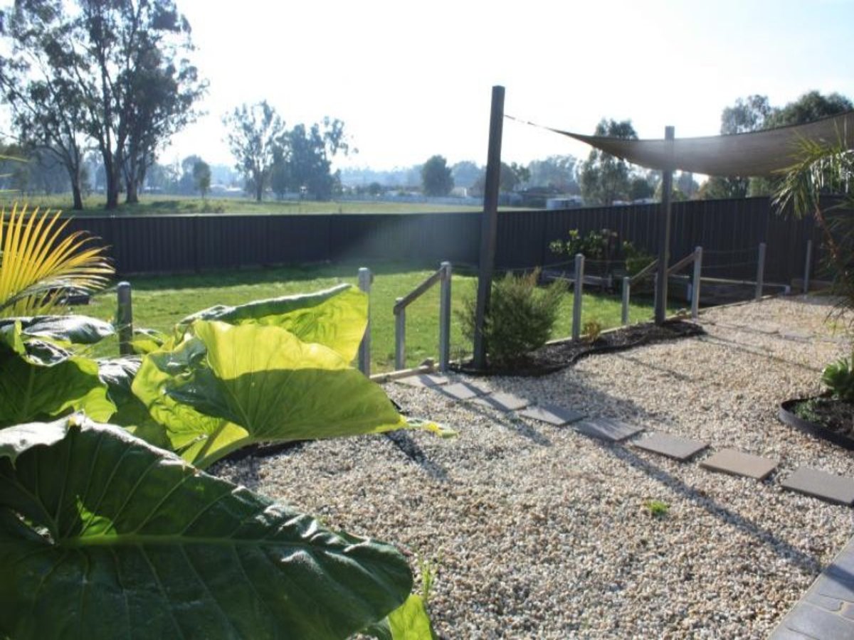 6 Stapleton Court, Benalla
