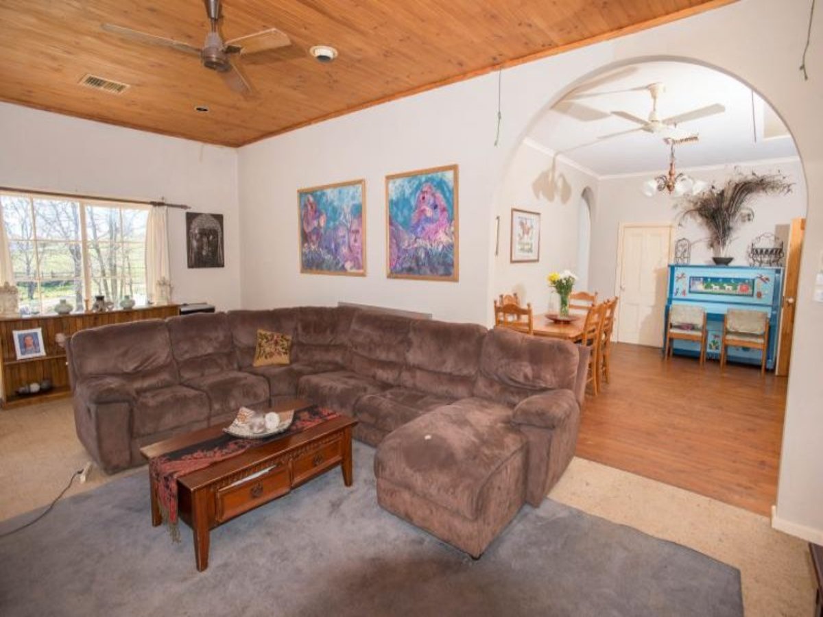 282 Green Road, Lurg