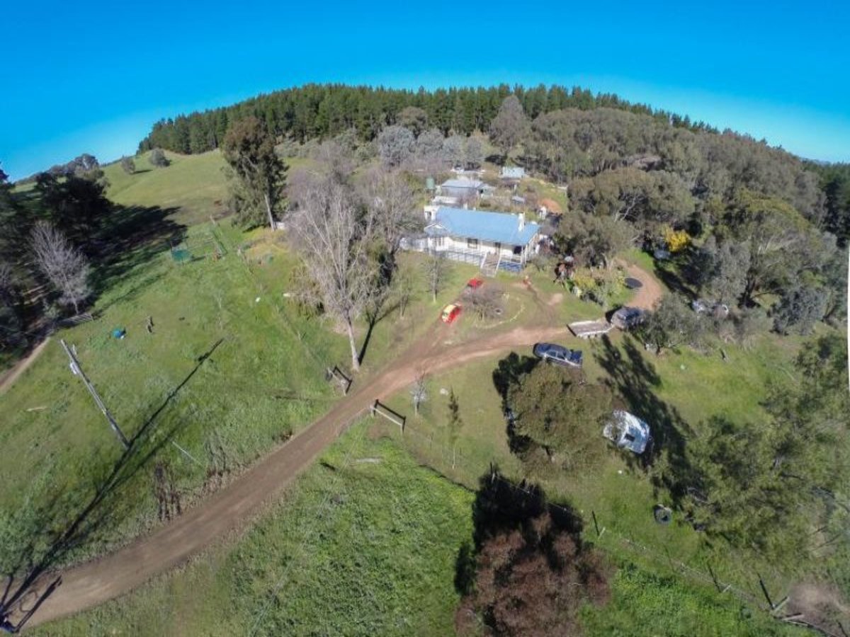 282 Green Road, Lurg