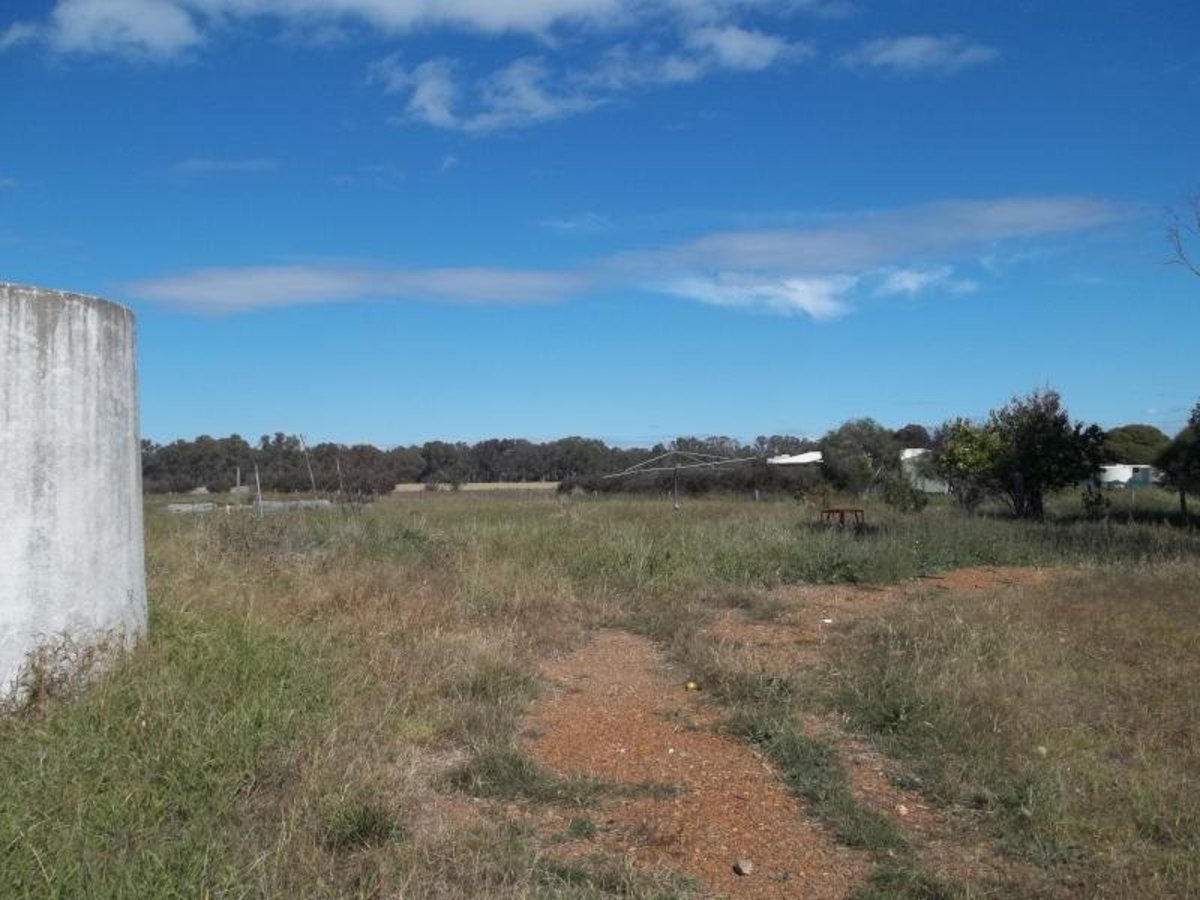1095 Olivers Road, Yundool