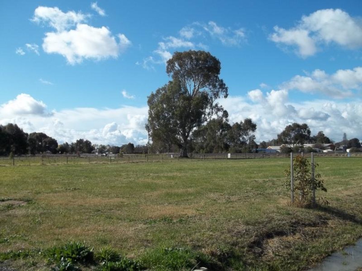 X4 Lots Cavalli Acre Estate Street, Benalla