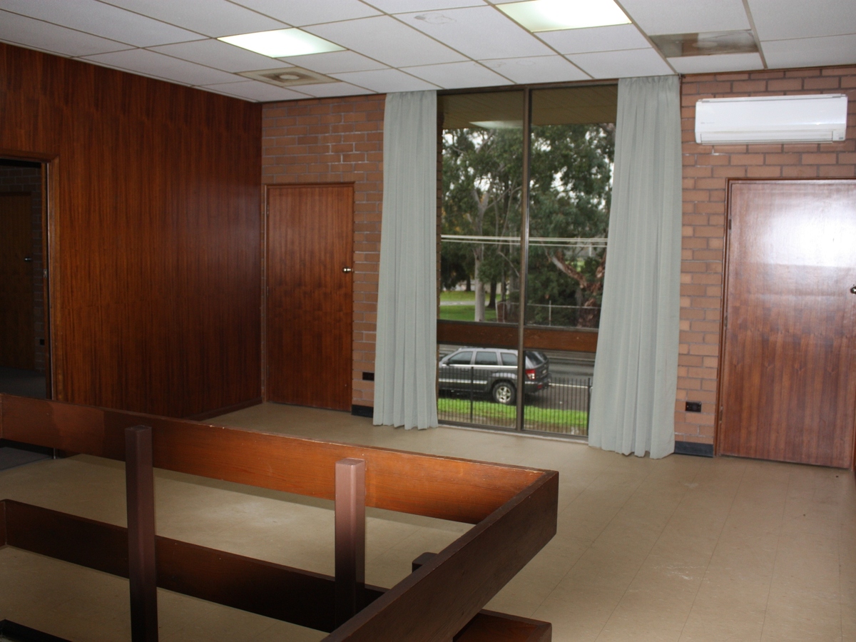 8 Maginness Street, Benalla